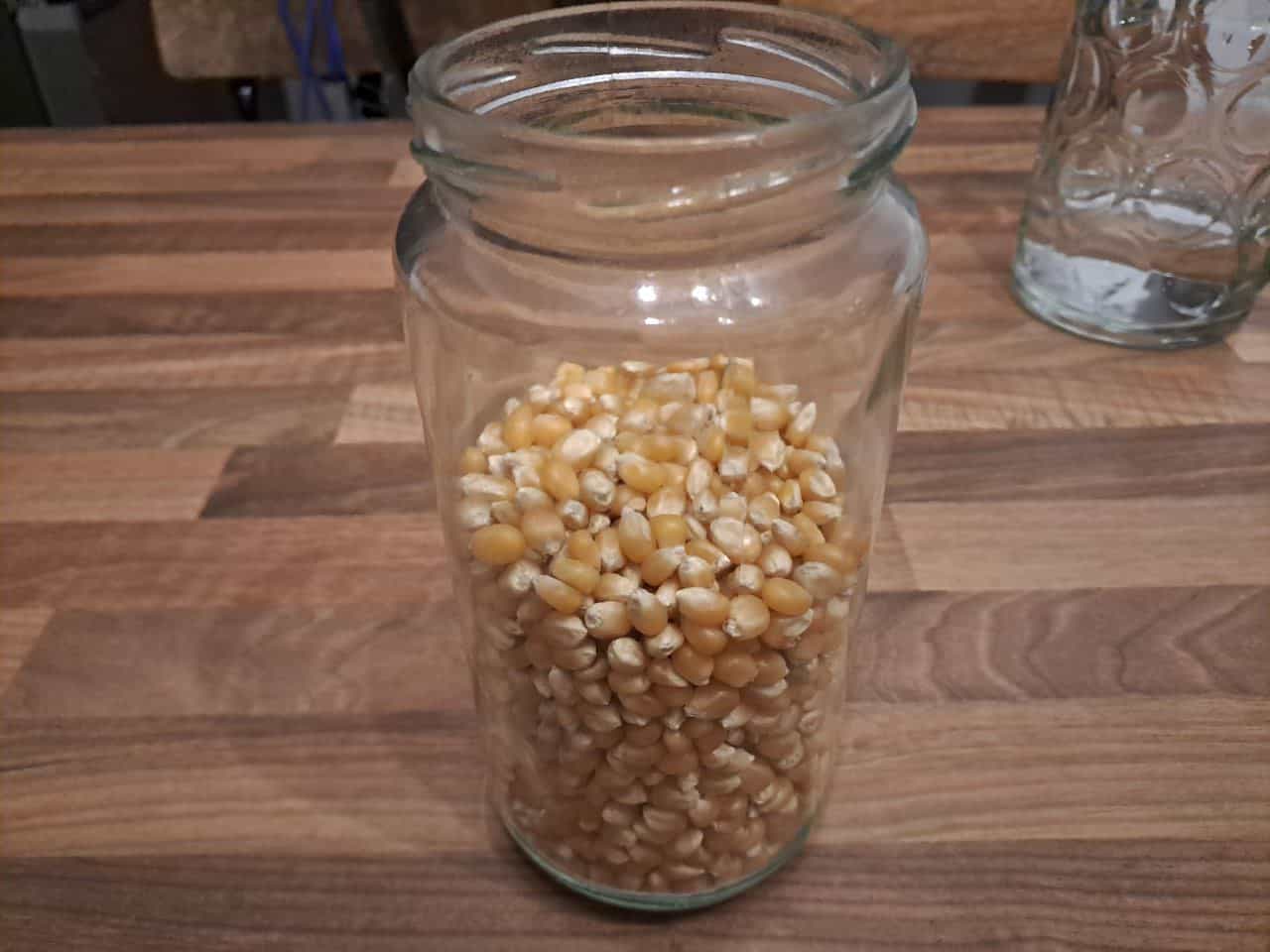 Filling jars for Popcorn Tek